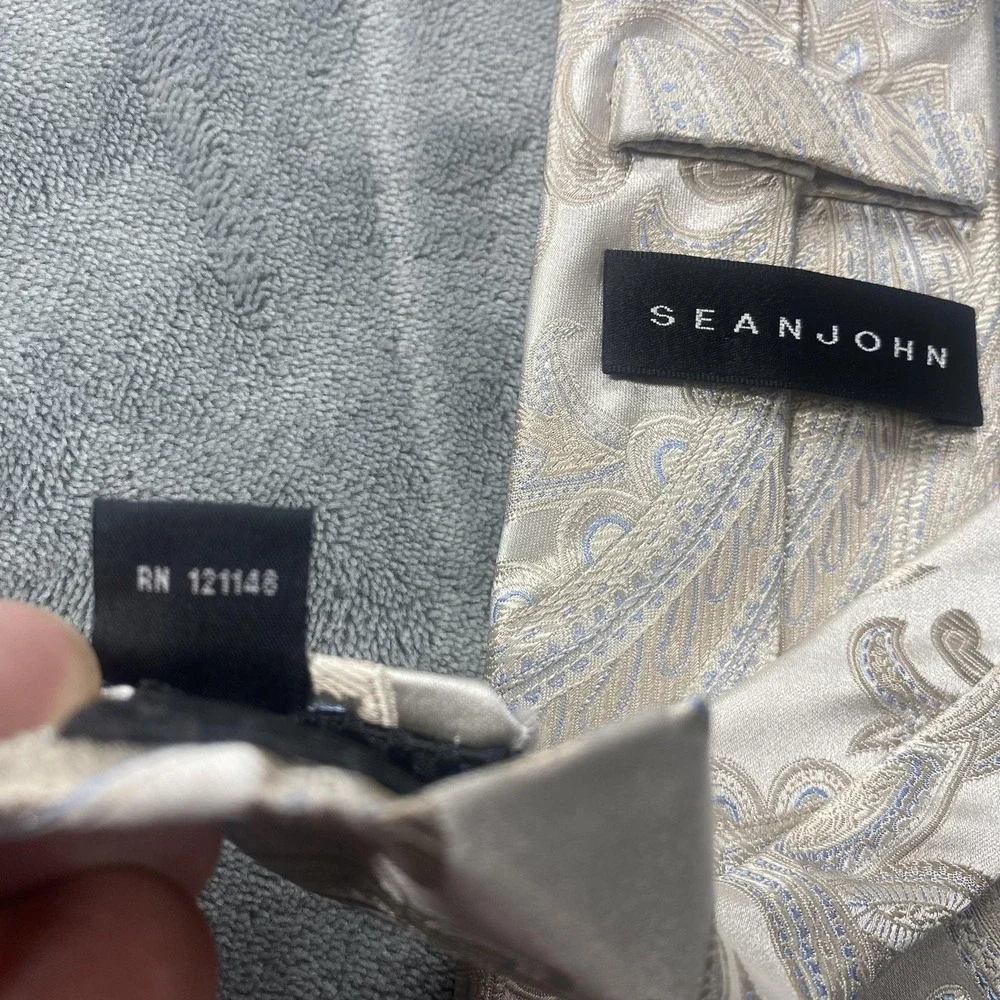 Sean John Tie Mens One Size Beige Paisley‎ 100% Silk Classic Woven Necktie